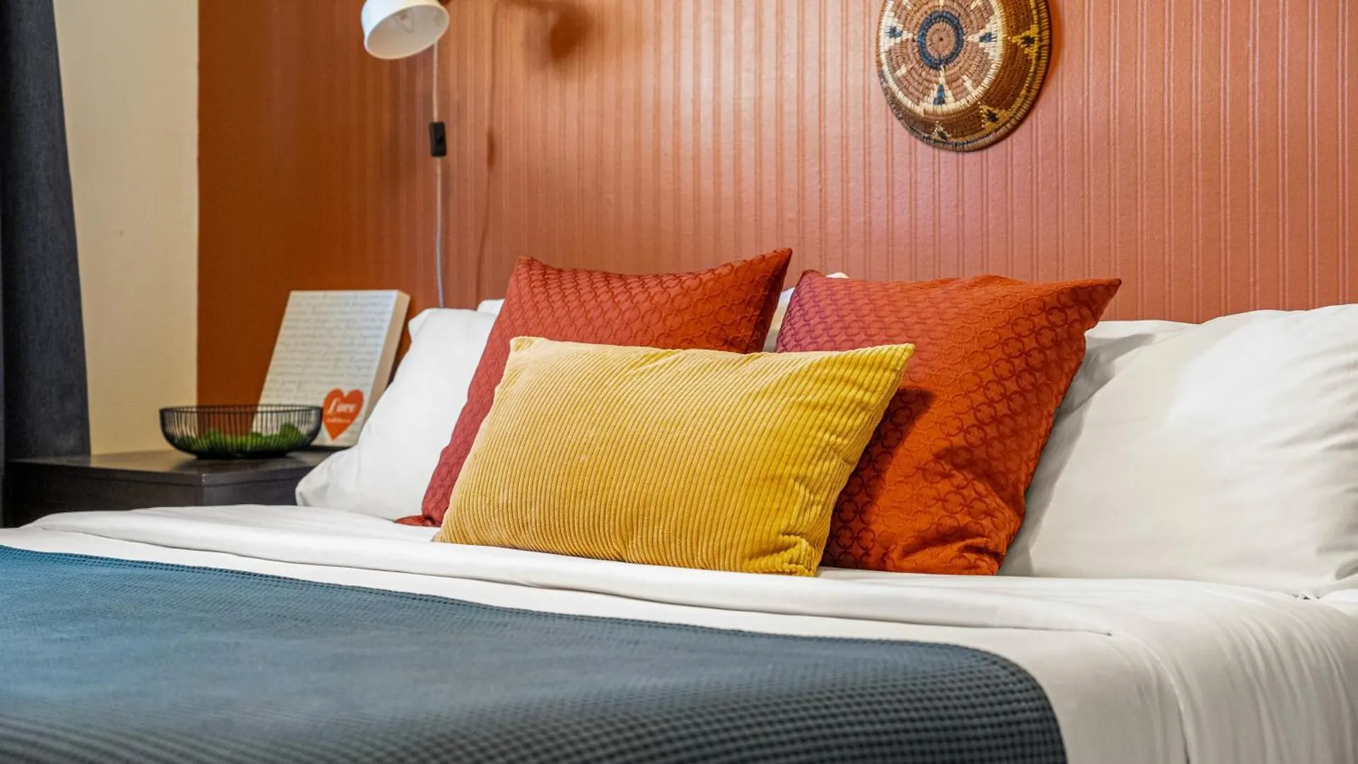 Ferienhaus Digital Nomad'S Calgary Inner City Gem 3Bd, 5Bed, Sleeps 8, Main Level Kanada